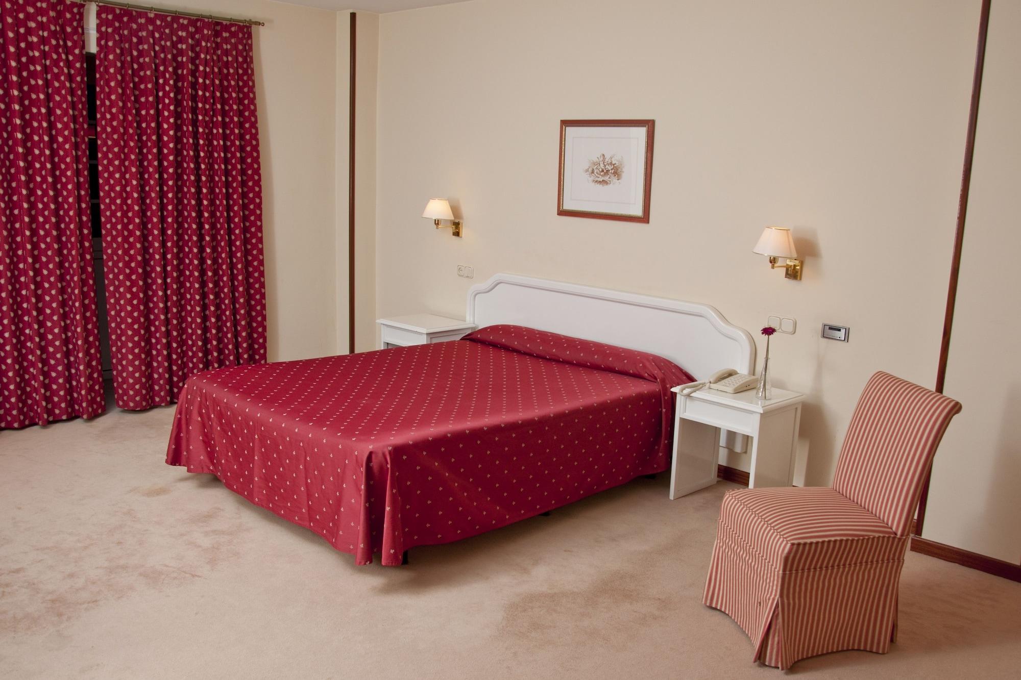 Mlc Benavente Hotel Cameră foto